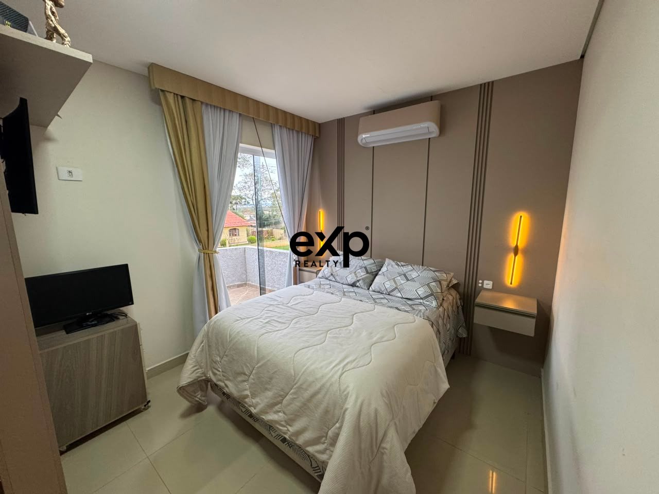 Sobrado à venda em São José dos Pinhais, José Grabias 371 Afonso Pena São José dos Pinhais 83040-360, 136 m²