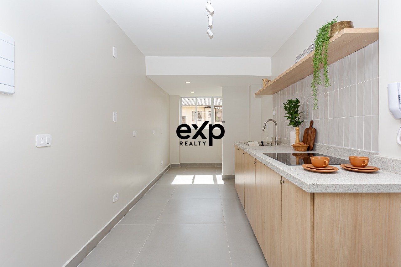 Fully Renovated Apartment for Sale in Água Verde - Curitiba 3