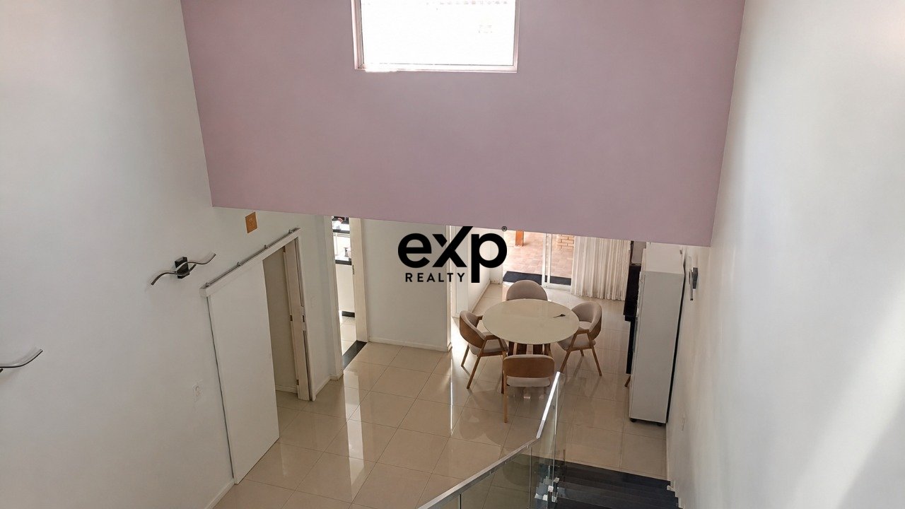 Single-story House with 3 Suites and Office on Mezzanine - Vivenda Centenário - Jundiaí 4
