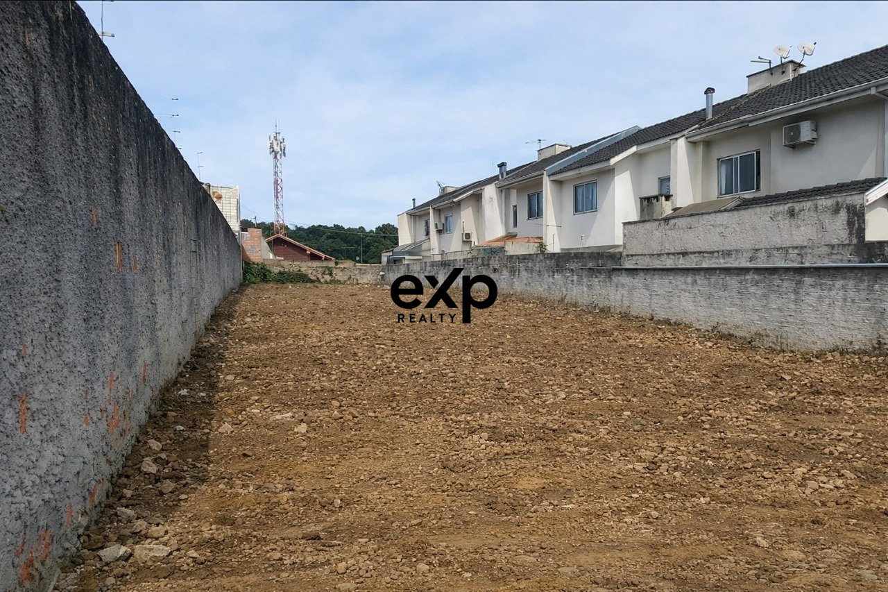 Terreno à venda em Campo Largo, Maria Bertoja Rivabem 435 Ferrari Campo Largo 83606-400, 533 m²