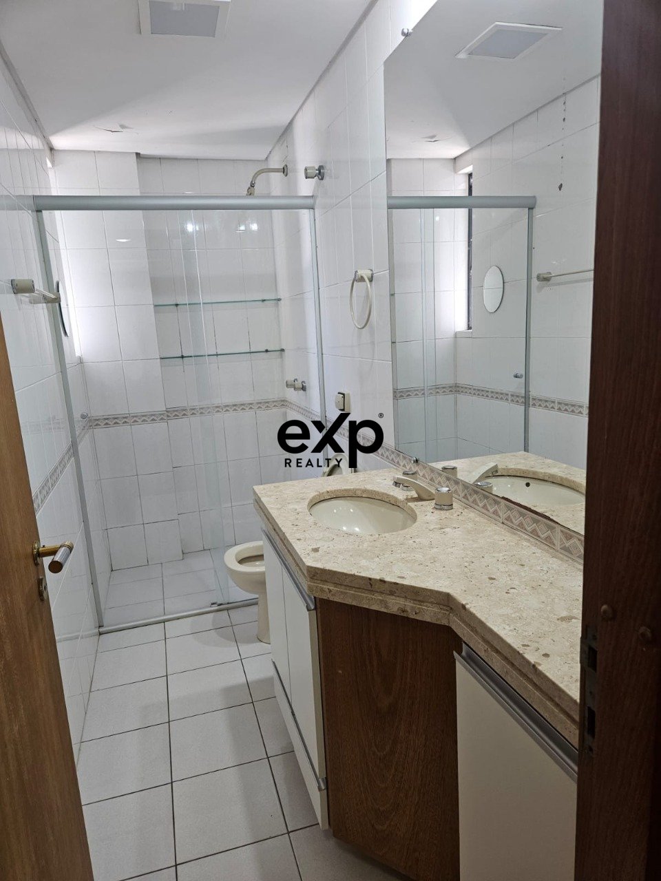 Apartment for sale in Curitba, Rua Emiliano Perneta 288 Centro Curitba 80420-210, 67 m²