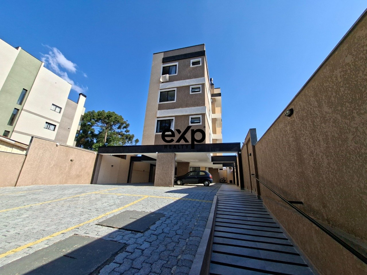 Apartamento à venda em São José dos Pinhais, Tavares de Lyra 1536 Parque da Fonte São José dos Pinhais 83050-000, 70 m²