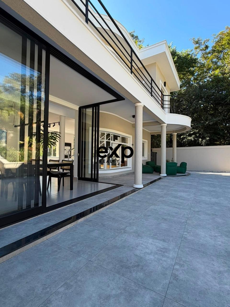 Casa em Condomínio à venda em Valinhos, Geraldo de Gasperi 695 Chácaras São Bento Valinhos 13278-085, 780 m²