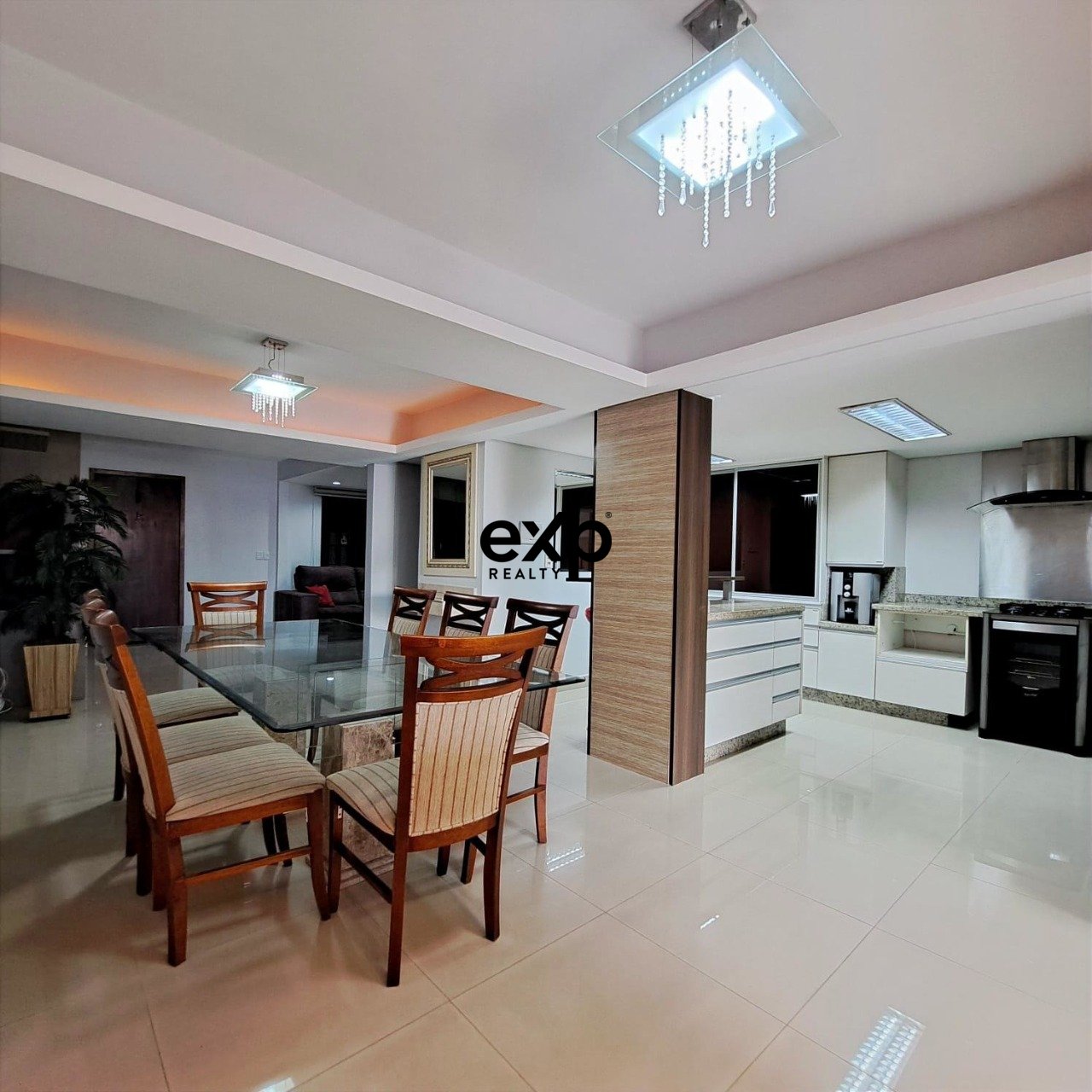 Casa à venda em Blumenau, Sabiá 93 Água Verde Blumenau 89037-385, 214 m²