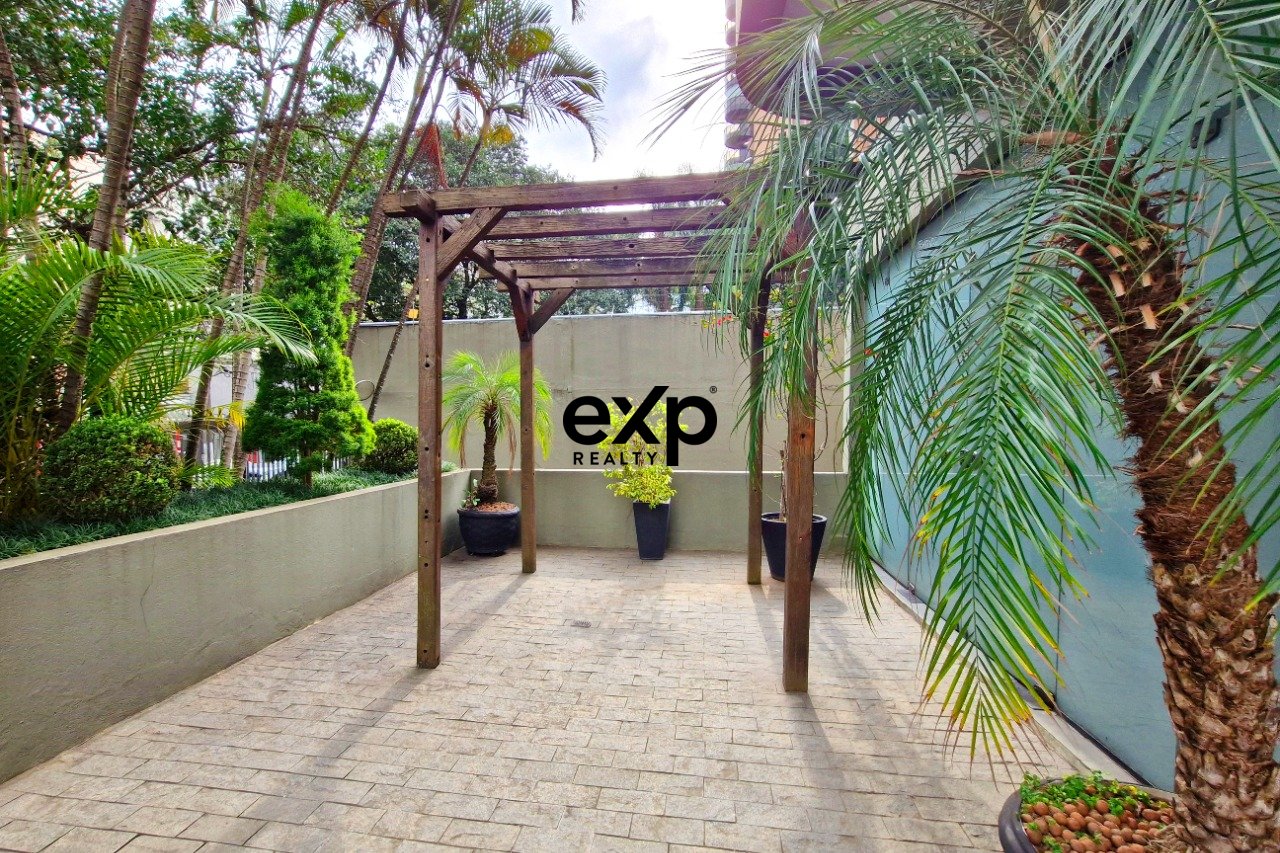 Apartamento à venda em São Paulo, Av. Jamaris 977 Moema São Paulo 04078-002, 28 m²