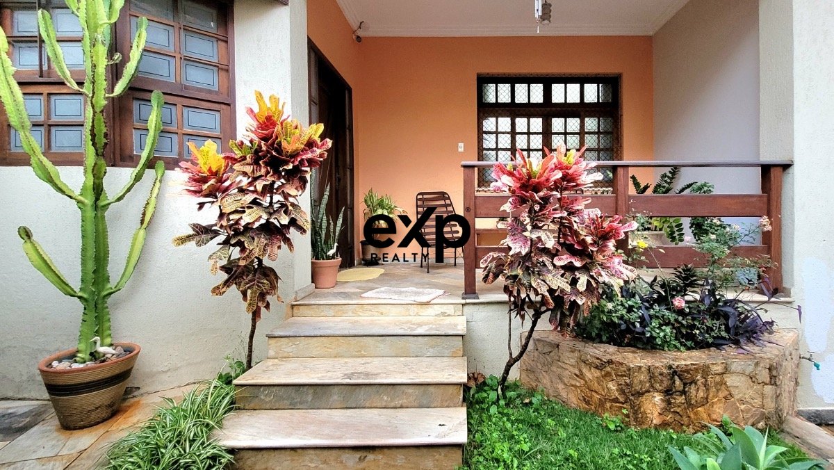 House for sale in Barcelona with 3 bedrooms, all suites, 306m² 4