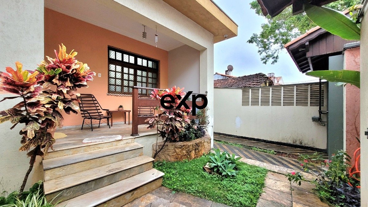 House for sale in Barcelona with 3 bedrooms, all suites, 306m² 3