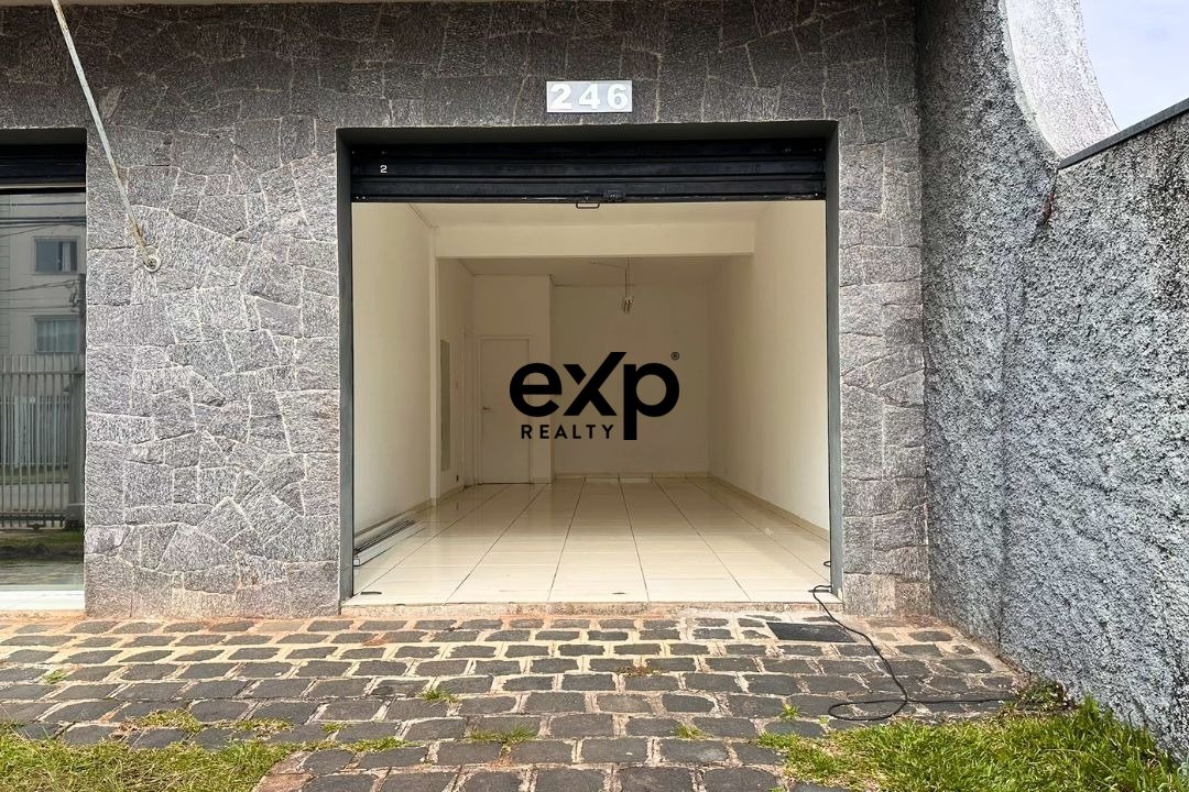 Commercial Space for Rent 500m² from Brasilia Avenue 3