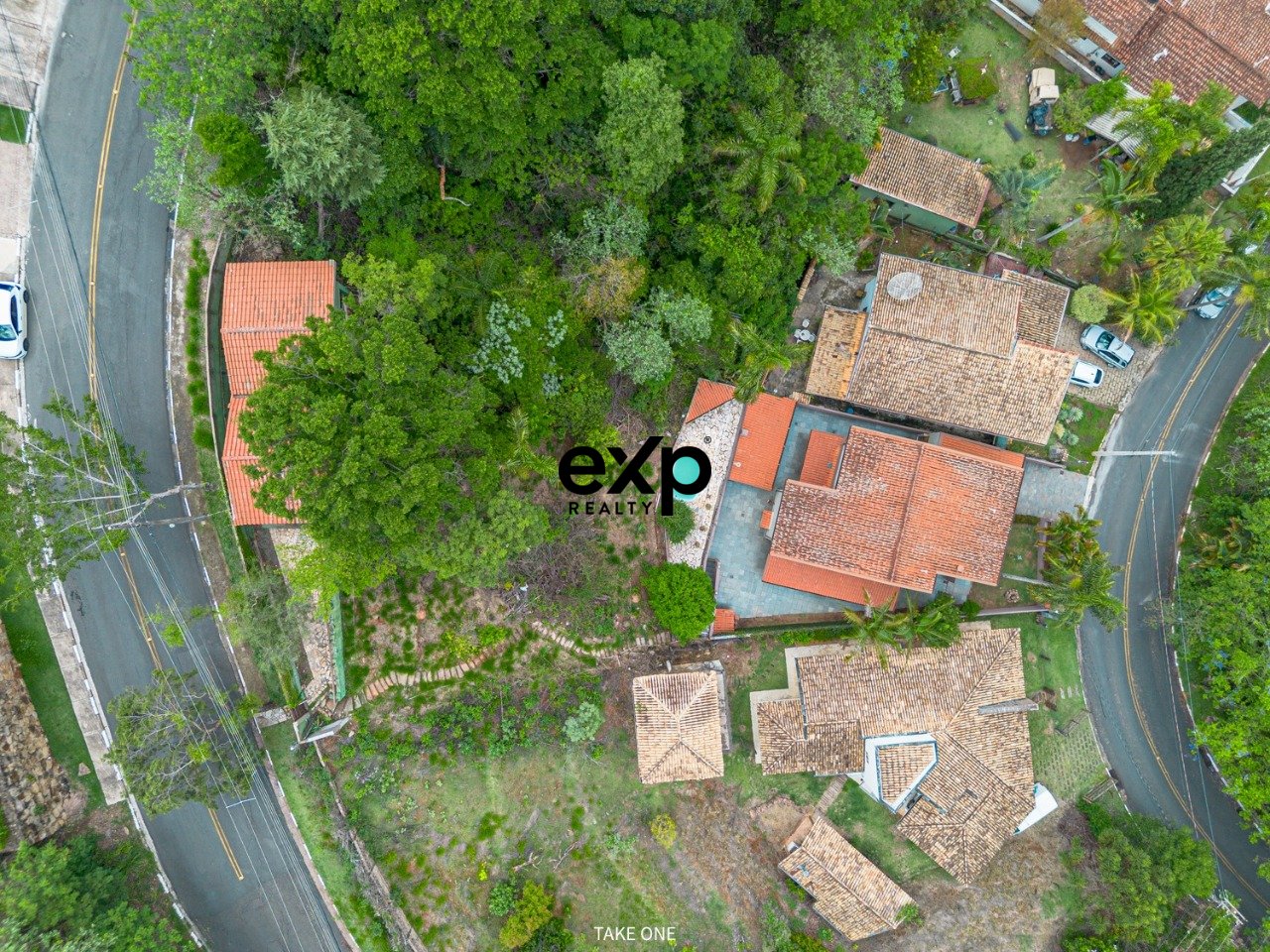 Condominium House for sale in Campinas, Rua João Batista Bertolucci 364 Colinas do Ermitage (Sousas) Campinas 13106-136, 1000 m²