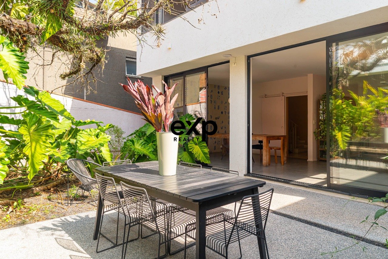 Vila Romana: uma casa entre arte, arquitetura e jardim