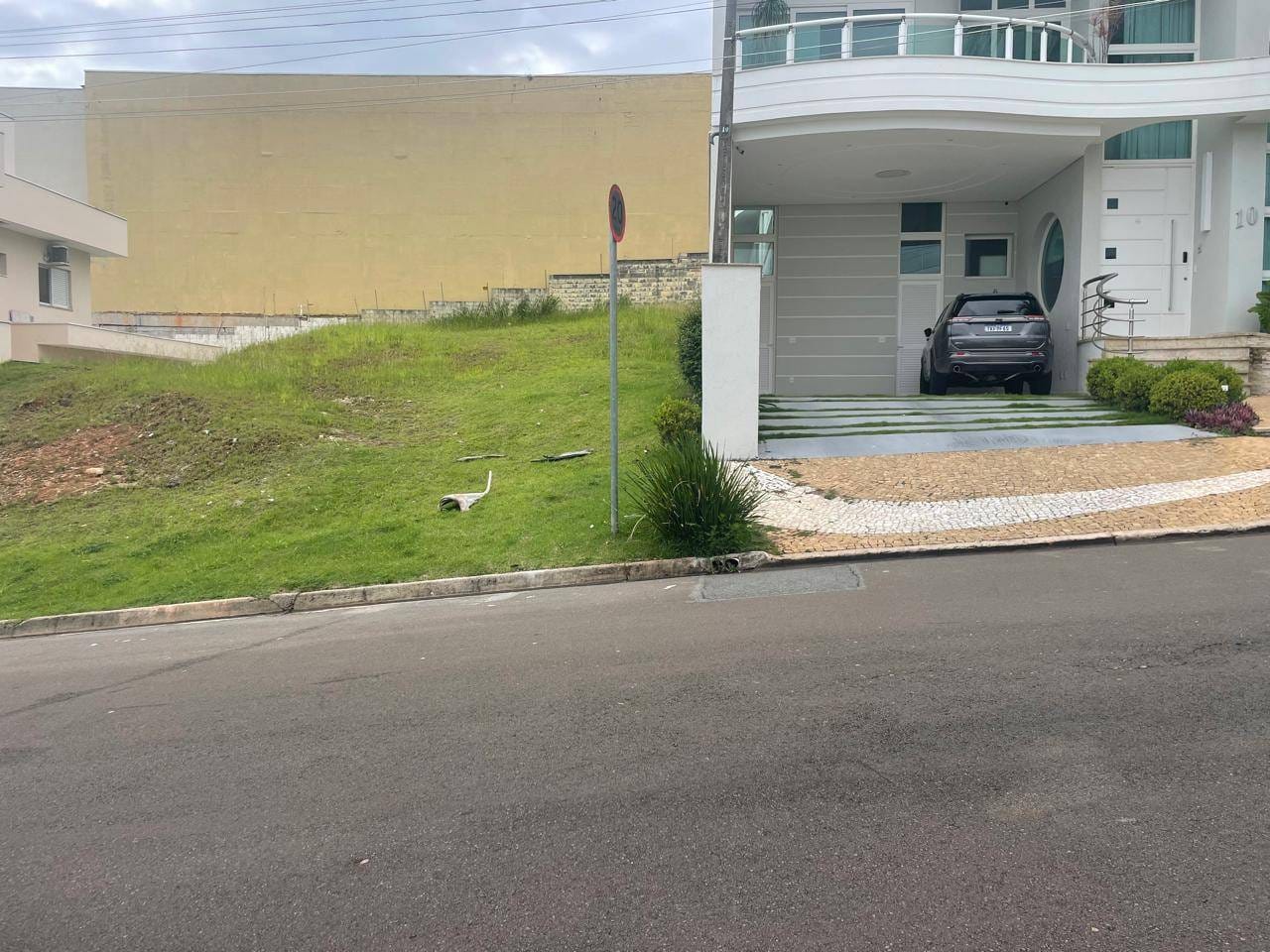 Terreno à venda em Valinhos, Martinho Leardine 150 Chácaras Silvania Valinhos 13271-650, 500 m²