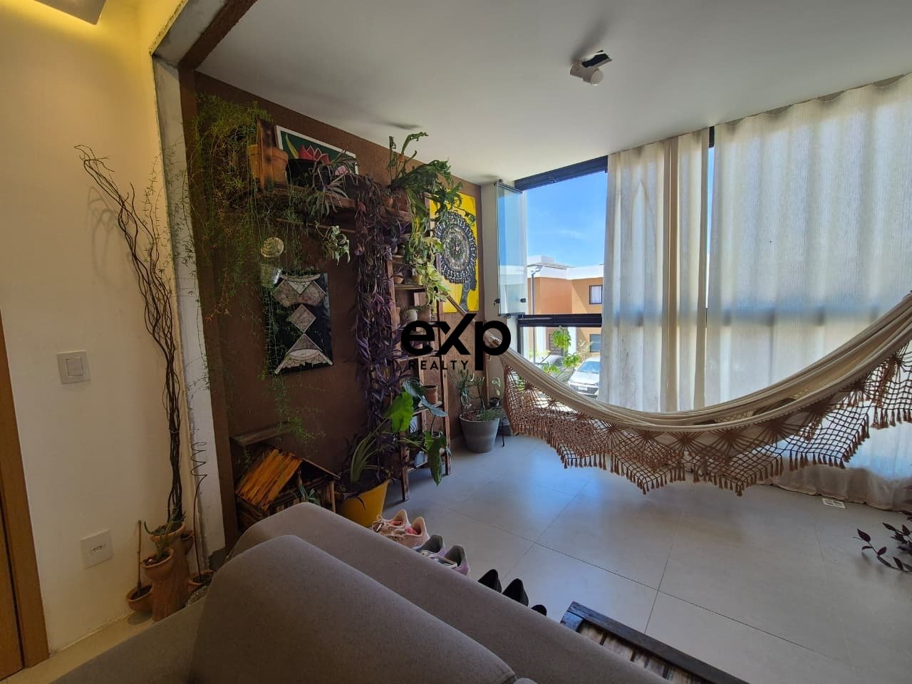 Apartamento para alugar em Lauro de Freitas, Felicia Cardoso dos Santos 269 Buraquinho Lauro de Freitas 42710-140, 65 m²