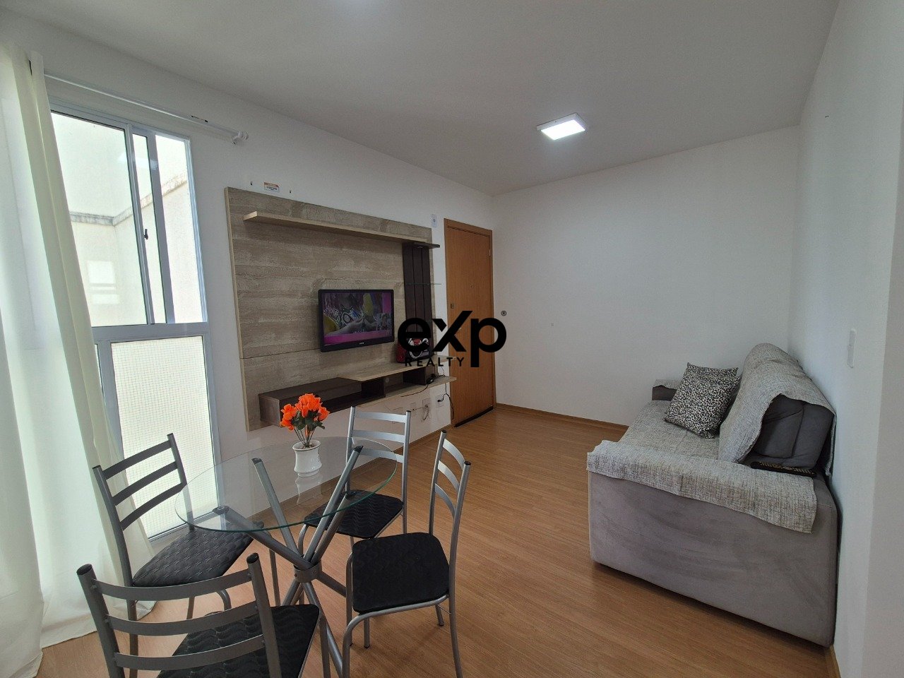 Apartamento à venda em Camaçari, Rua Caraiva 1 Alphaville (abrantes) Camaçari 42822-004, 42 m²