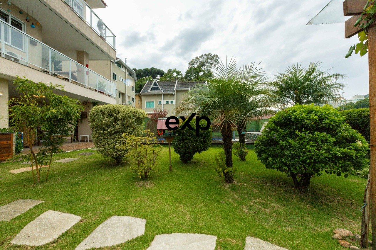 Casa à venda em Curitba, Rua Manoel Amálio de Souza 335 Vista Alegre Curitba 80820-560, 533 m²
