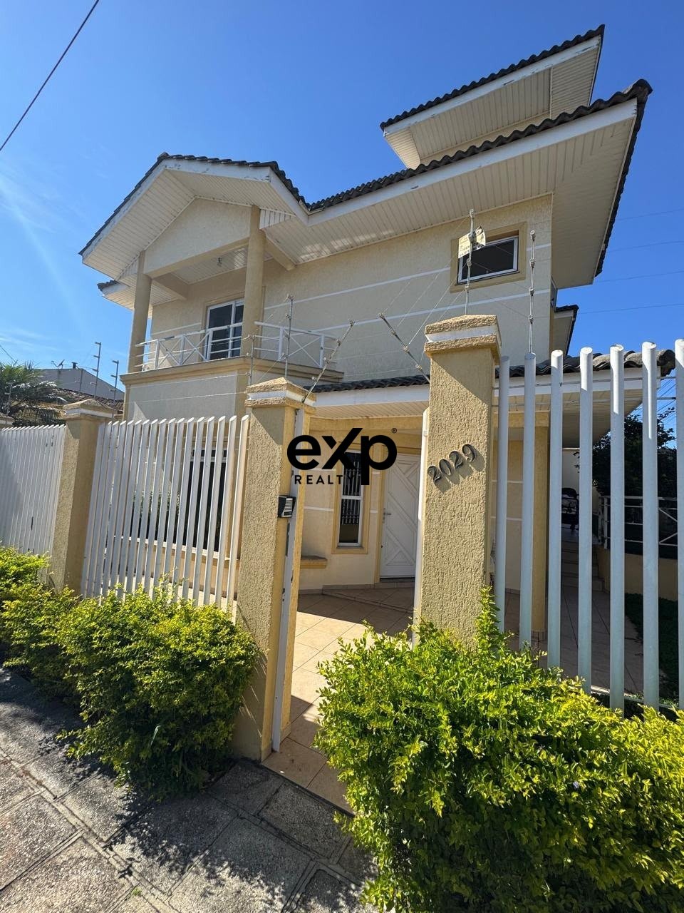Triplex para alugar em Campo Largo, Sete de Setembro 2029 Centro Campo Largo 83601-170, 271 m²