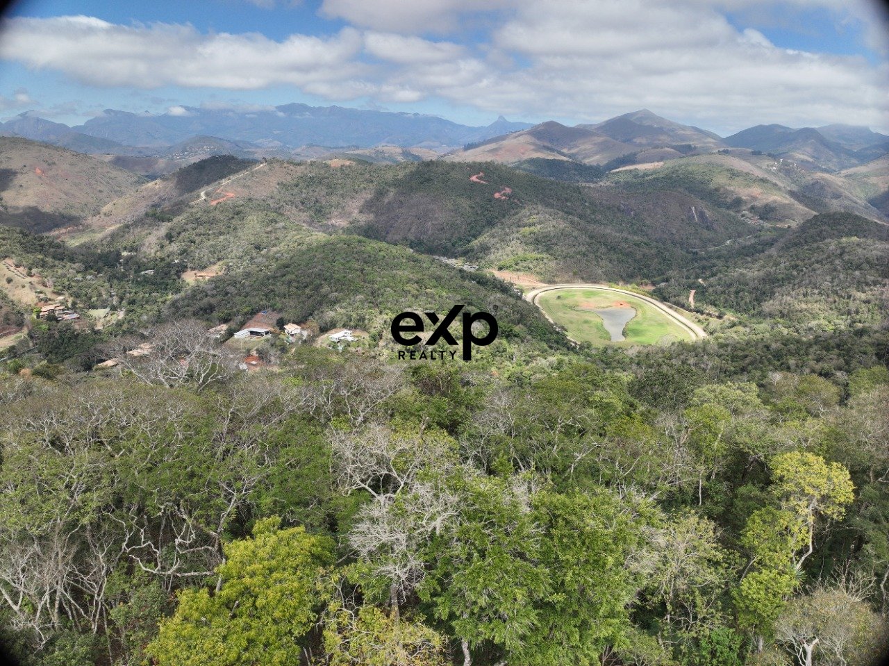 Terreno à venda em Petrópolis, Estrada de Secretário 2600 Pedro do Rio Petrópolis 25755-352, 49084 m²