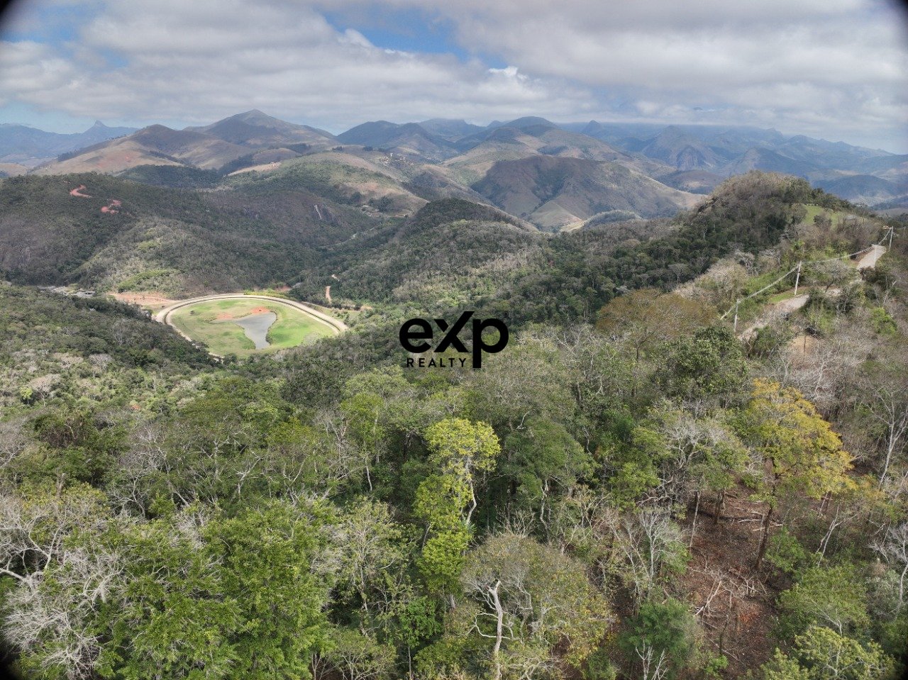 Terreno à venda em Petrópolis, Estrada de Secretário 2600 Pedro do Rio Petrópolis 25755-352, 49084 m²