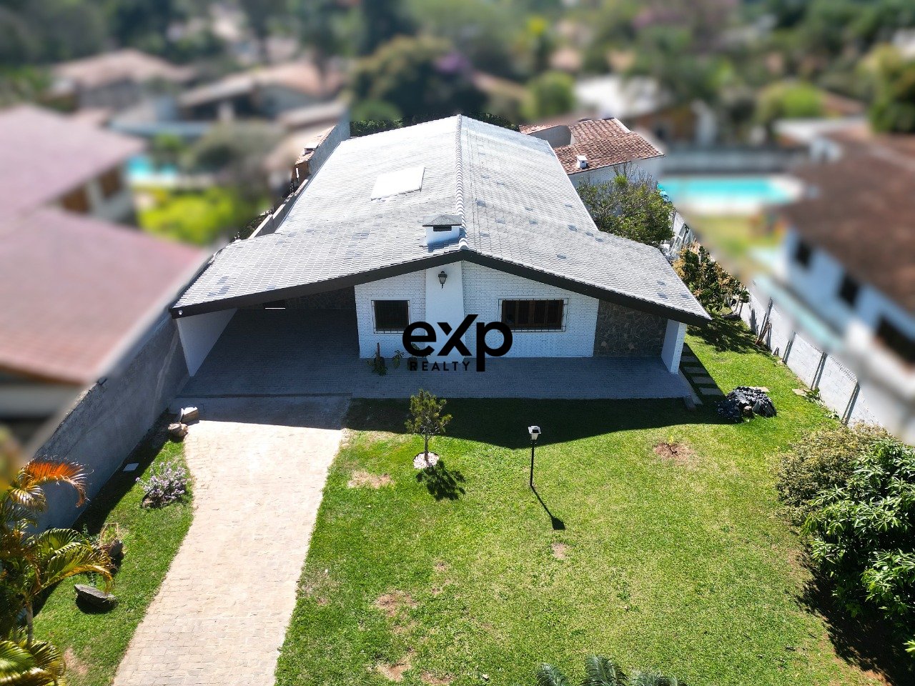 Casa à venda em Atibaia, Rubens Paiva 162 Vila Giglio Atibaia 12946-290, 1000 m²