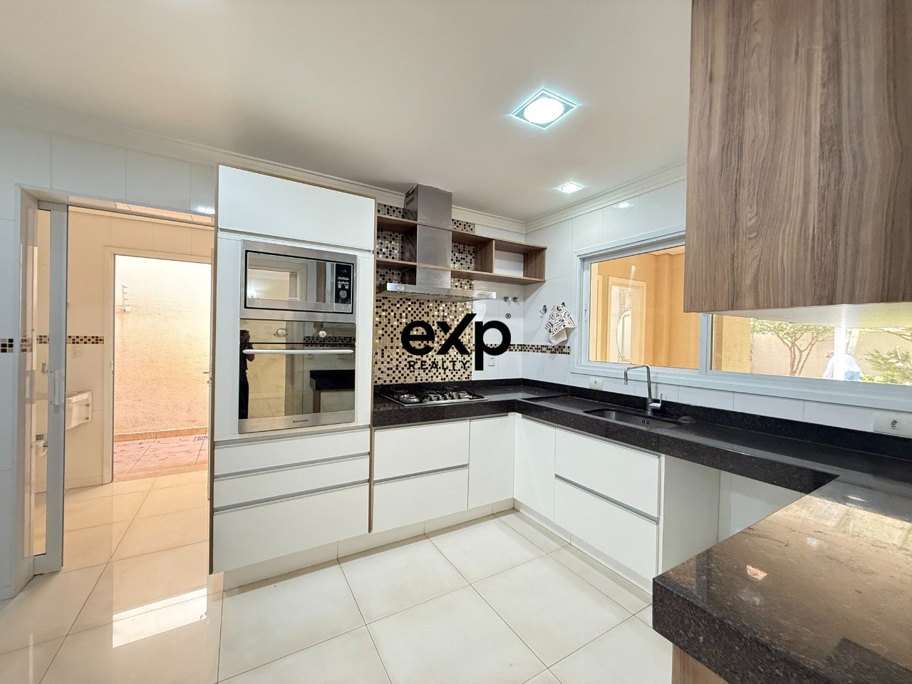 Condominium House for sale in Campinas, da Rhodia 7090 Baraão Geraldo Campinas 13085-906, 380 m²