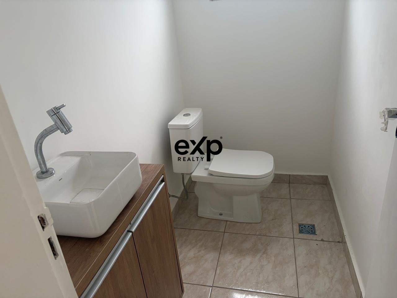 Casa para alugar em Campinas, Rua Dr Candido Gomide 584 Jardim Guanabara Campinas 13073-200, 420 m²