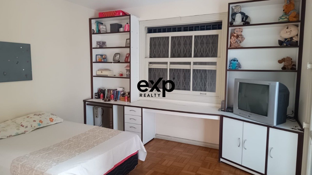 Casa à venda em Petrópolis, Rua Visconde de Uruguai 316 Valparaíso Petrópolis 25655-111, 7812 m²