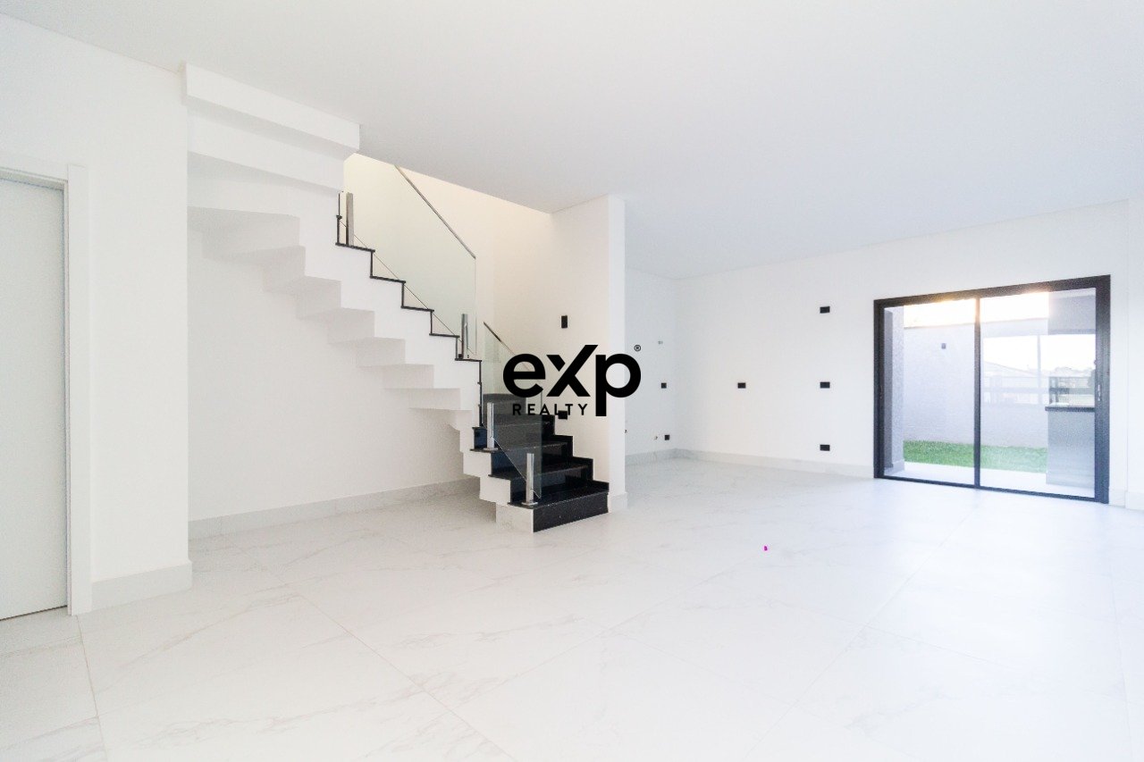 Townhouse for sale in Curitiba, Padre José Falarz 87 Santo Inácio Curitiba 82010-450, 135 m²