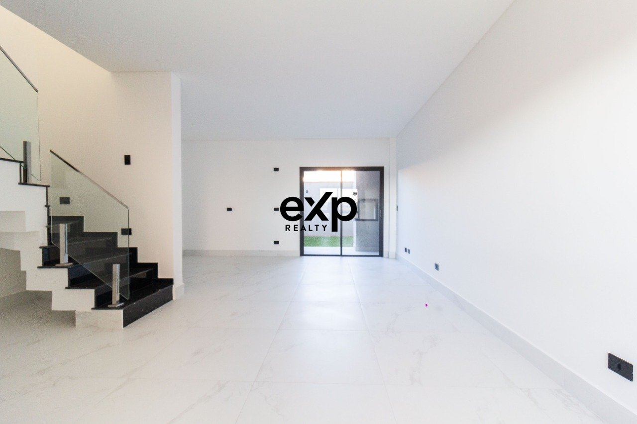 Townhouse for sale in Curitiba, Padre José Falarz 87 Santo Inácio Curitiba 82010-450, 135 m²