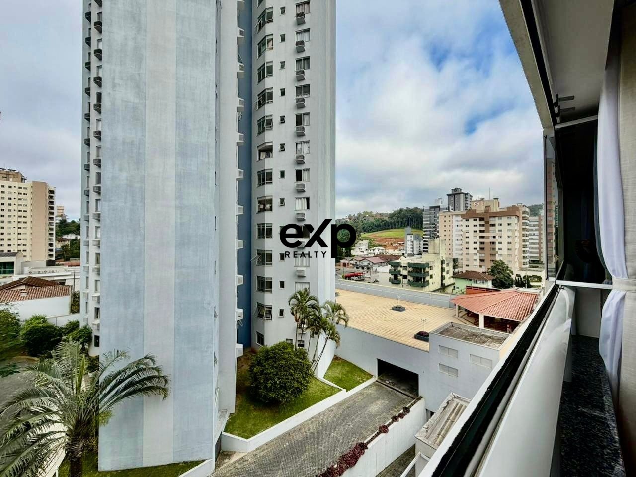 Apartamento à venda em Blumenau, Rua Frei Fulgêncio 128 vila nova Blumenau 89035-630, 102 m²