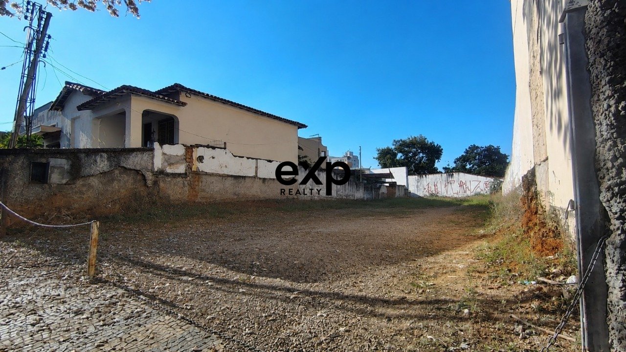 Terreno à venda em Valinhos, Dom Nery 342 Vila Embaré Valinhos 13271-170, 422 m²