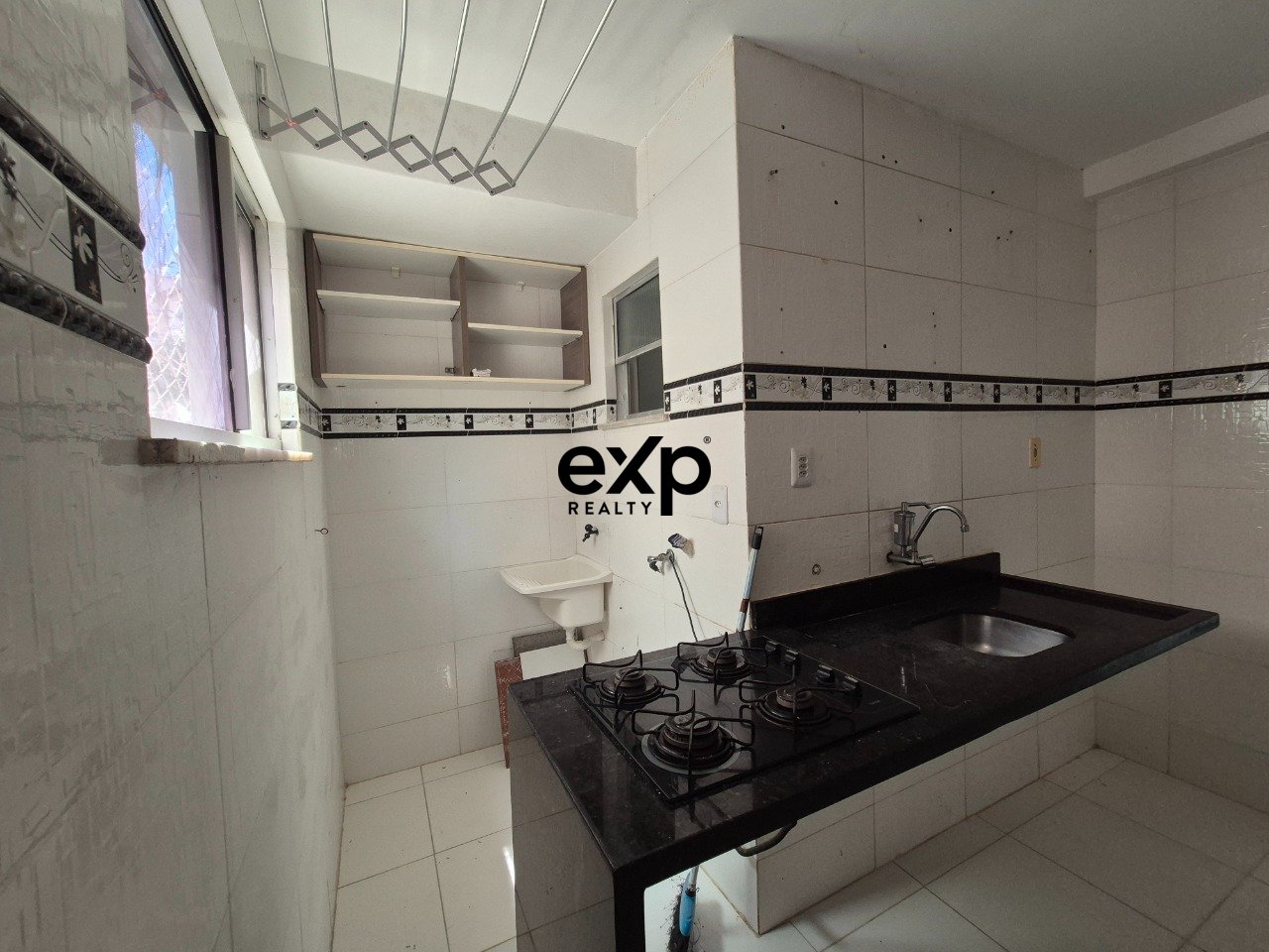 Apartamento para alugar em Lauro de Freitas, Avenida Jose Leite 332 Caji Lauro de Freitas 42722-020, 43 m²