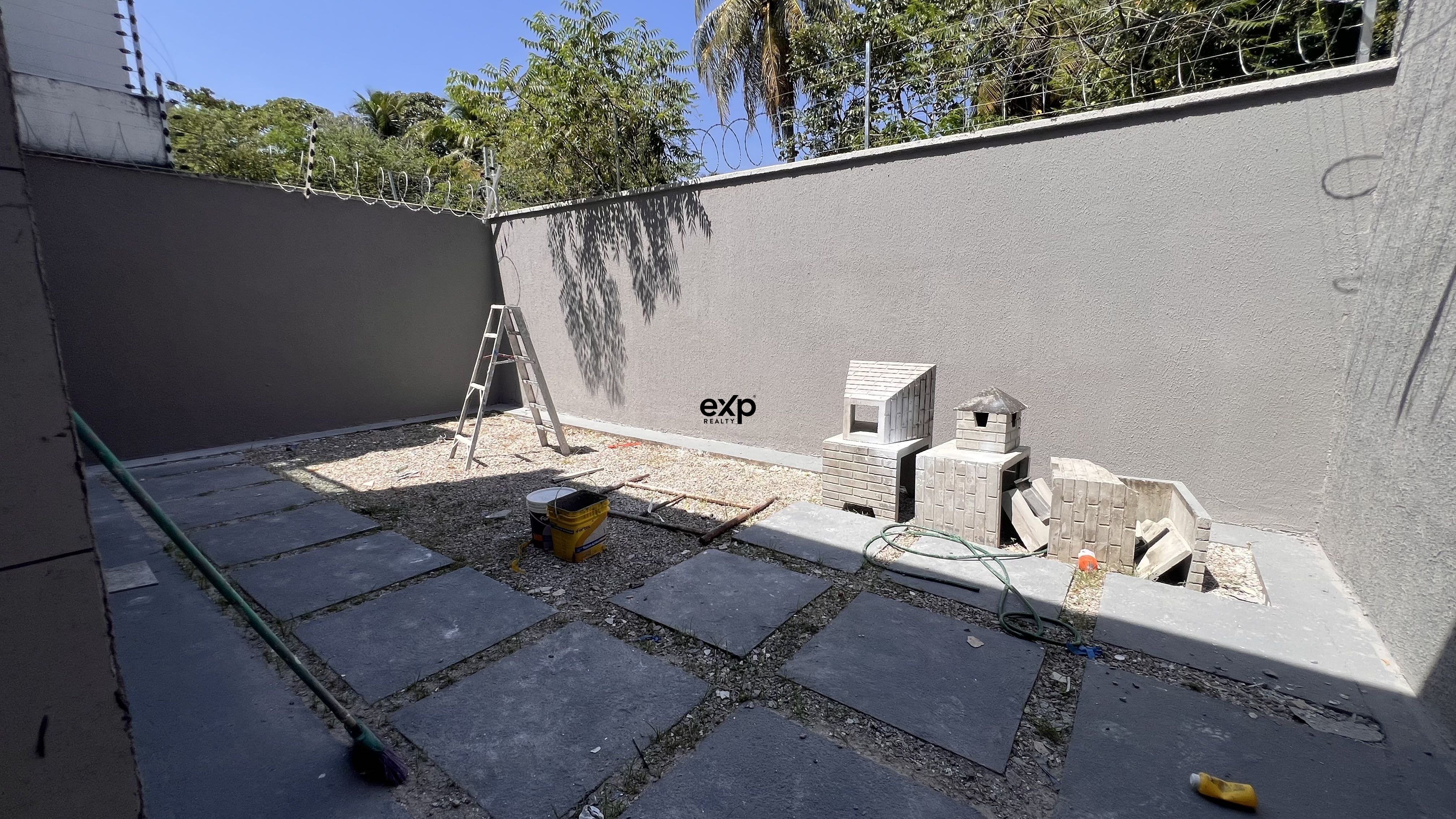 Casa à venda em Eusébio, Demerval Carneiro 200 Centro EUSEBIO Eusébio 61760145, 247 m²