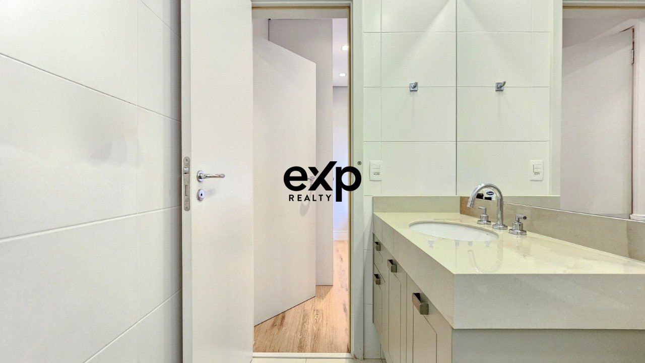 Apartamento à venda em Santana de Parnaíba, Canto Dos Passaros 95 Tamboré Santana de Parnaíba 06543-006, 140 m²