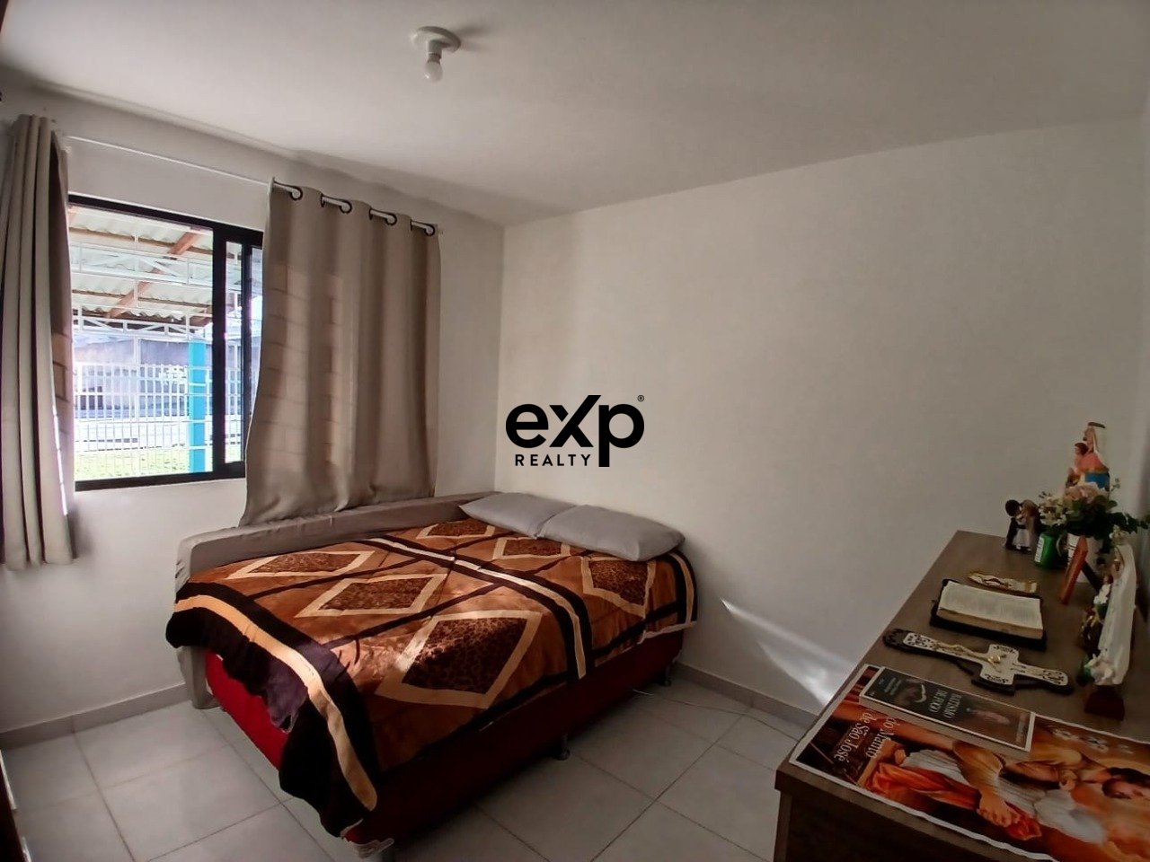 Casa for sale in Fazenda Rio Grande, Matinhos 1401 Estados Fazenda Rio Grande 83829-416, 42 m²