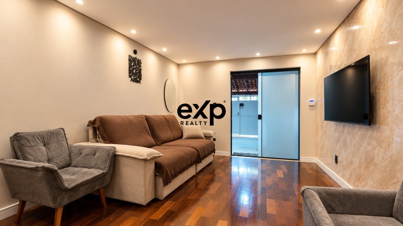 Imóvel amplo e versátil no Picanço - residencial com possibilidade de adaptação para uso comercial