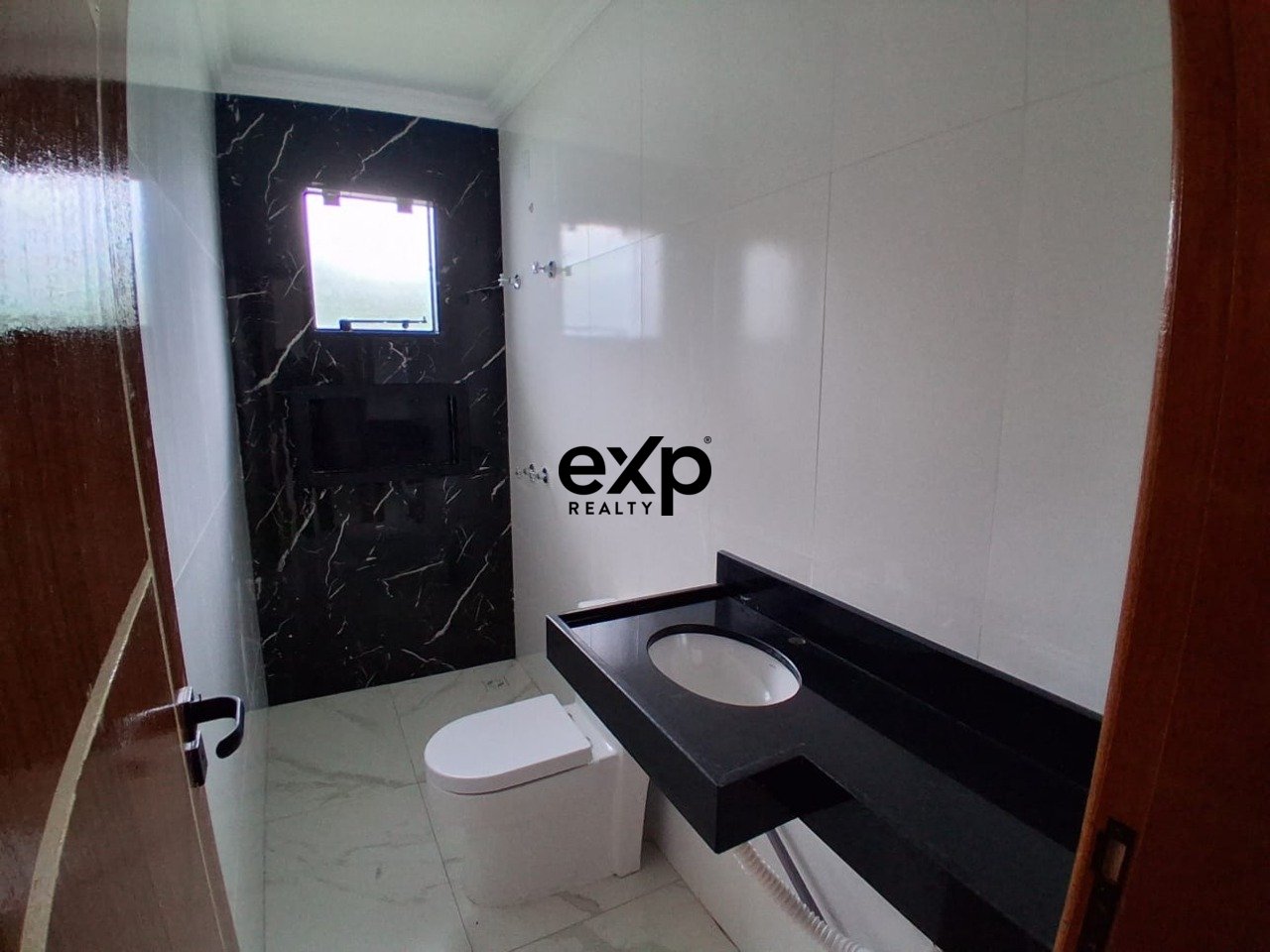 Casa à venda em Sao Jose dos Pinhais, Pernambuco 210 São Domingos Sao Jose dos Pinhais 83030-380, 140 m²