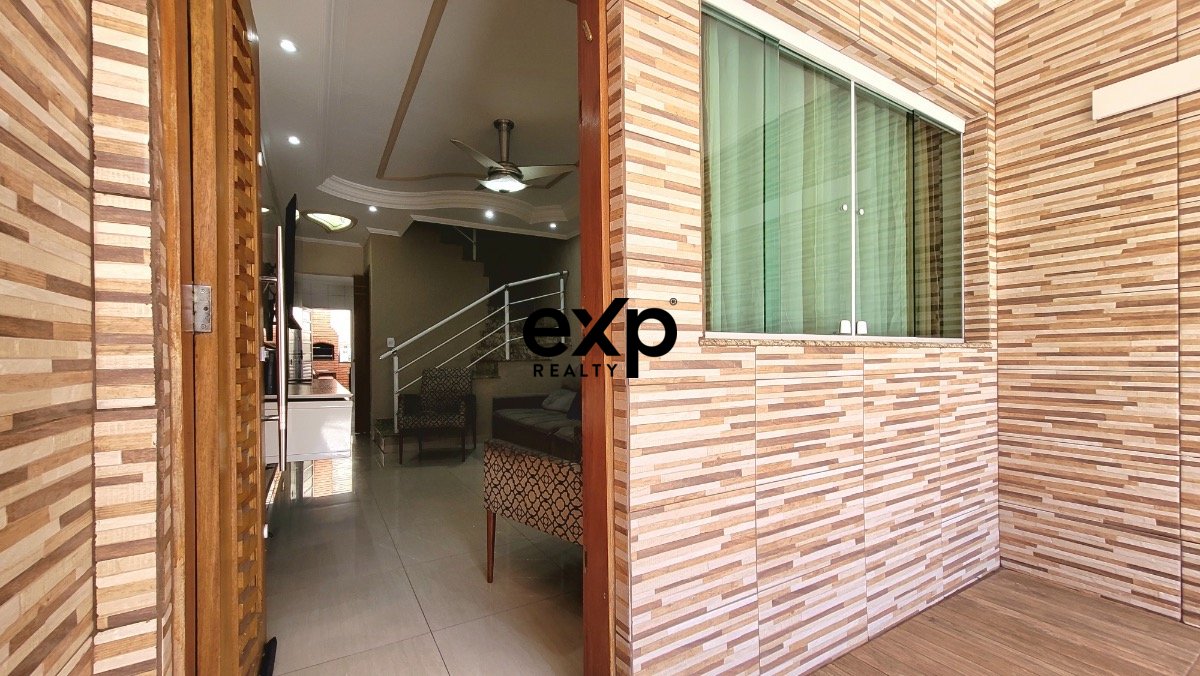 Casa à venda em Sao Paulo, R. São Sérgio 274 Jardim Santa Adelia Sao Paulo 03972-000, 97 m²
