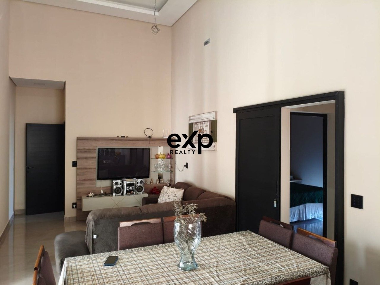 Casa - Residencial Quinta das Videiras - Louveira/SP.
