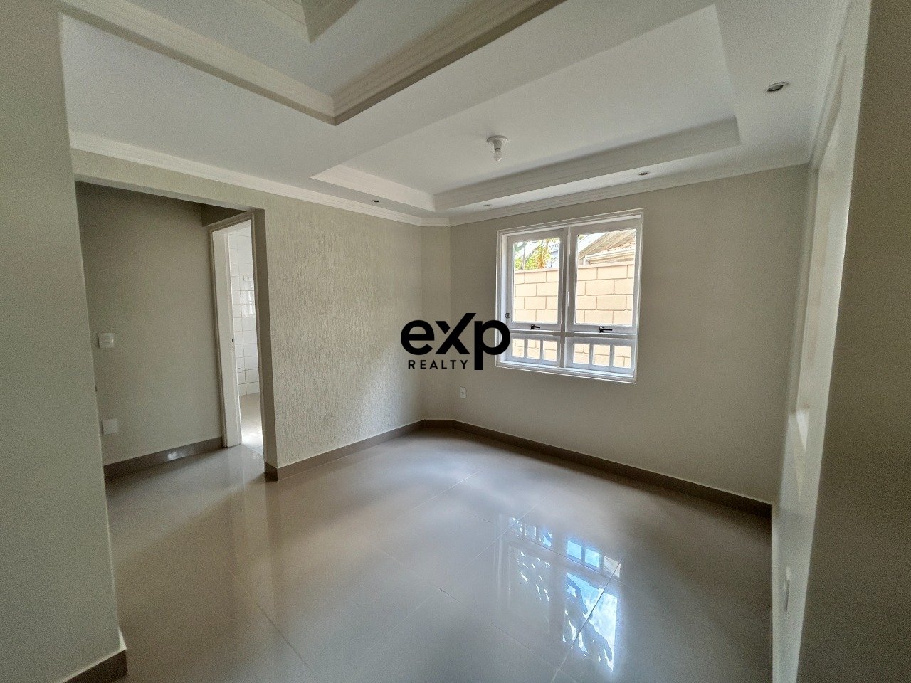 Casa em Condomínio for sale in Campinas, da Lagoa 541 Loteamento Caminhos de São Conrado (Sousas) Campinas 13104-118, 372 m²