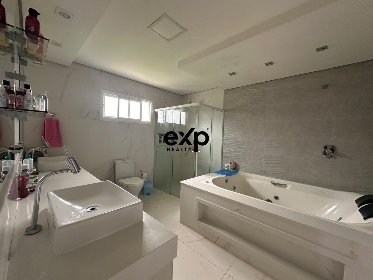 Casa em Condomínio for sale in Ponta Grossa, Gilson Pilatti 139 Neves Ponta Grossa 84020-685, 283 m²
