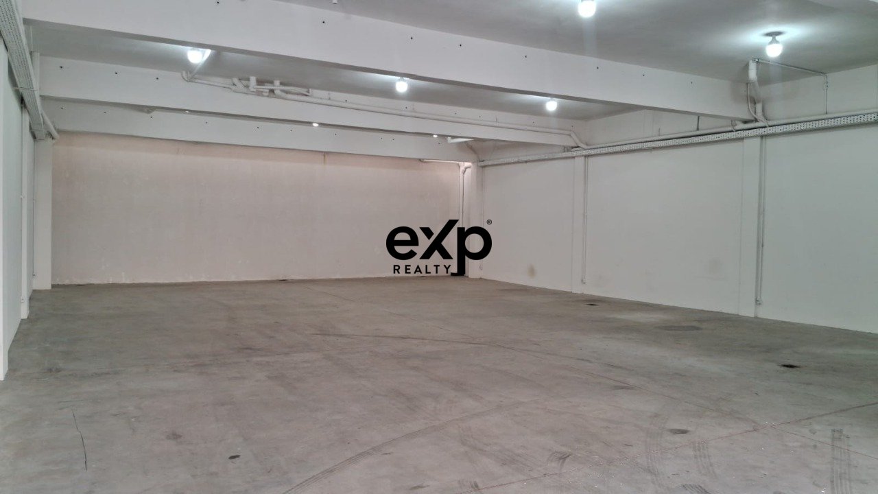 Galpão para alugar em Vinhedo, João Miguel Pafaro 222 João XXIII Vinhedo 13283-304, 200 m²