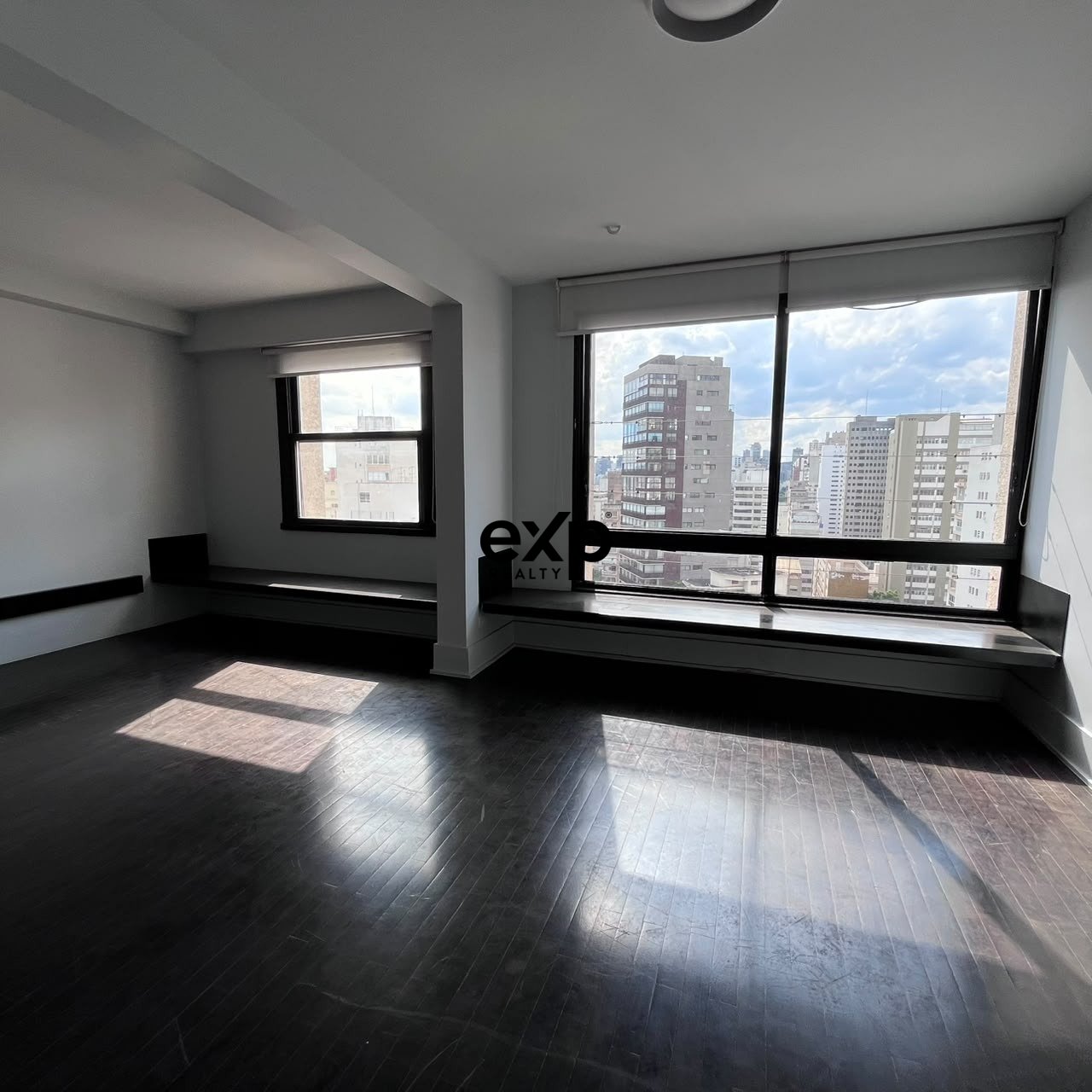 Apartment for sale in São Paulo, Casa Branca 705 Jardim Paulista São Paulo 01408-001, 140 m²