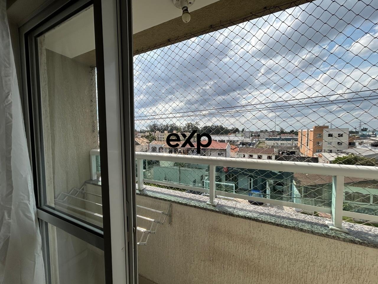 Apartment for sale in Sao Jose dos Pinhais, Eneas Marques 994 Cidade Jardim Sao Jose dos Pinhais 83035-300, 77 m²