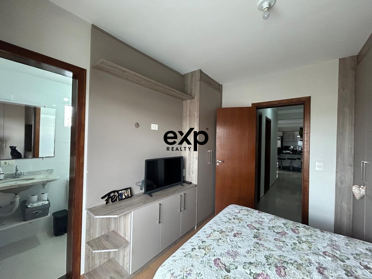 Apartment for sale in Sao Jose dos Pinhais, Eneas Marques 994 Cidade Jardim Sao Jose dos Pinhais 83035-300, 77 m²