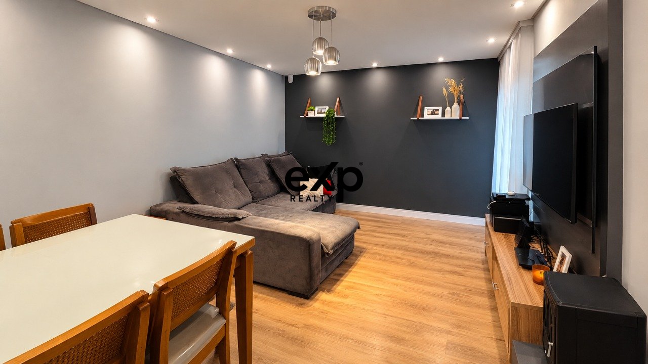 Apartamento térreo à venda na região central