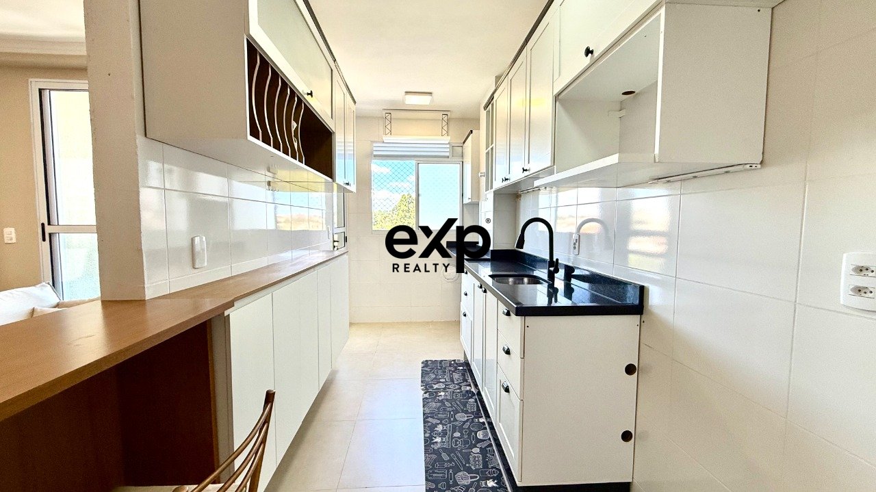 Apartamento à venda em Curitiba, José Gulin 373 Bacacheri Curitiba 82600-360, 83 m²