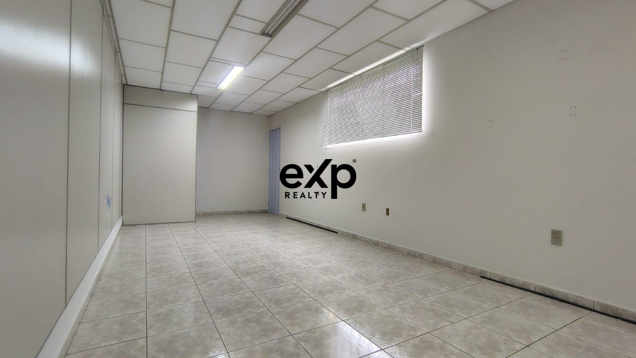 Commercial Building for rent in Vinhedo, Salvador Rotella 625 Centro Vinhedo 13280-156, 268 m²