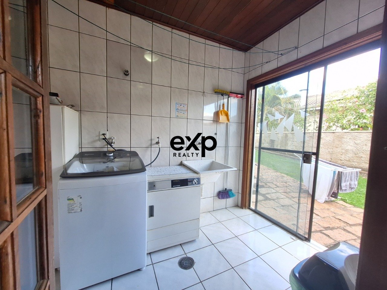 House for rent in Vinhedo, São Sebastião 1836 Marambaia Vinhedo 13287-186, 1033 m²