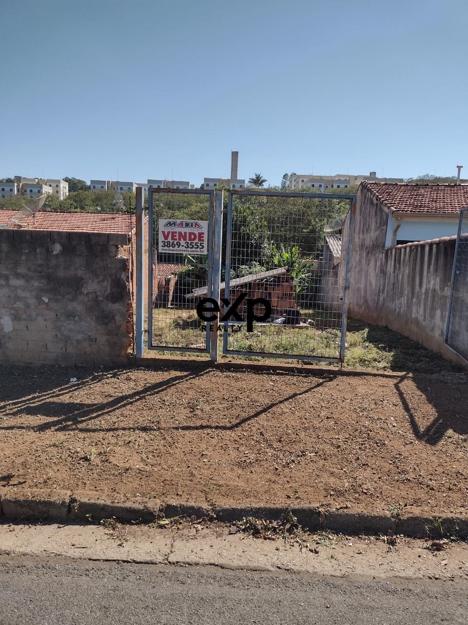 Terreno à venda em Valinhos, Presidente Tancredo Neves 10 Parque das Colinas Valinhos 13273610, 300 m²