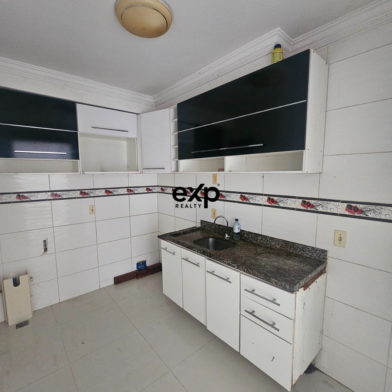 Apartamento à venda em Salvador, Ipupiara 53 Jardim das Margaridas Salvador 41502-385, 73 m²