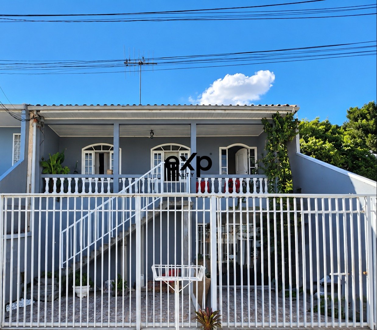 Casa à venda em Curitiba, Joaçaba 2 Cidade Industrial Curitiba 81240-060, 114 m²